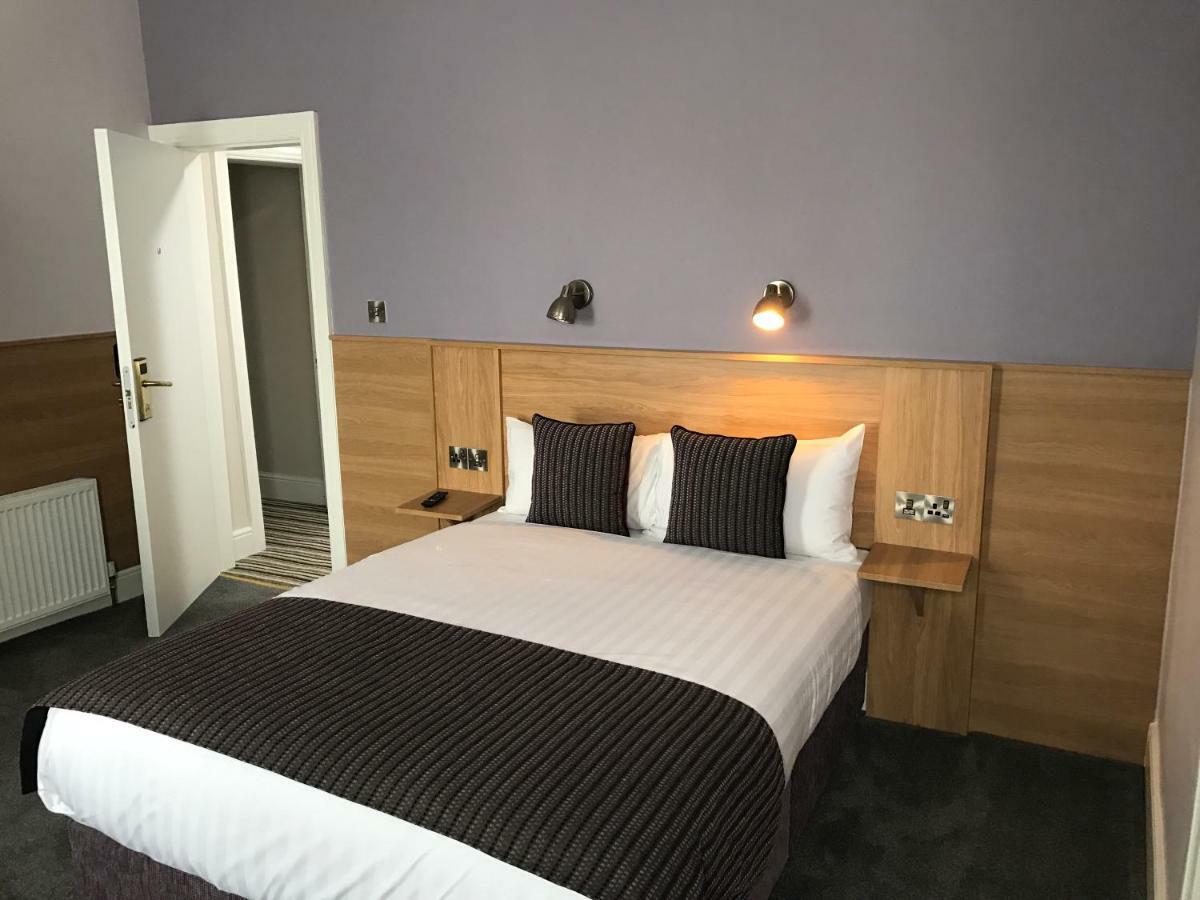 דבלין Kennedys B&B Drumcondra מראה חיצוני תמונה